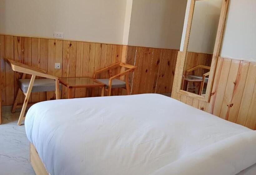 Hotel The Wild Arena