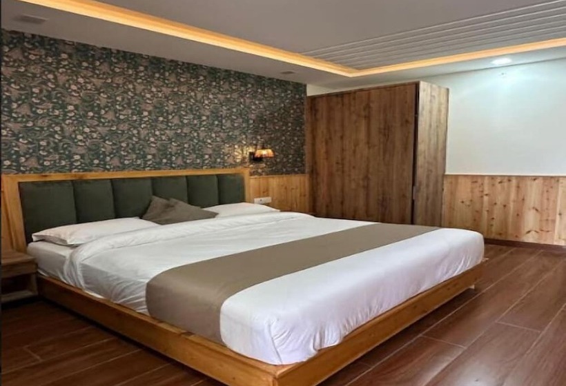 Hotel The Wild Arena