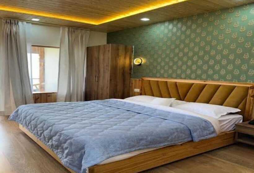 Hotel The Wild Arena