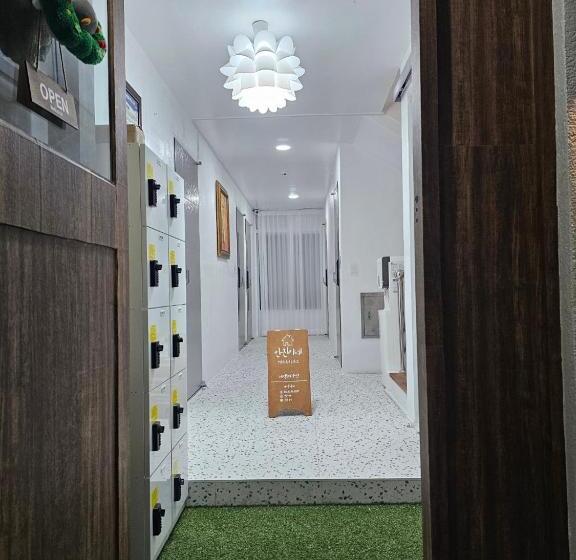 Pension (Hôtel basse catégorie) Anjin2ne