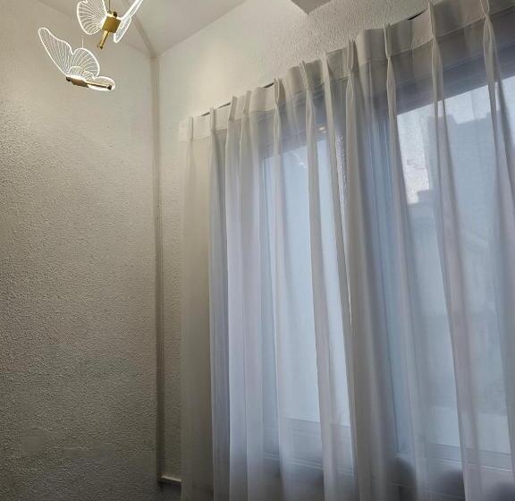 Pension (Hôtel basse catégorie) Anjin2ne