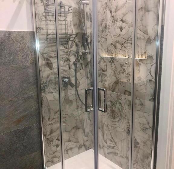 بنسيون Allumaro House