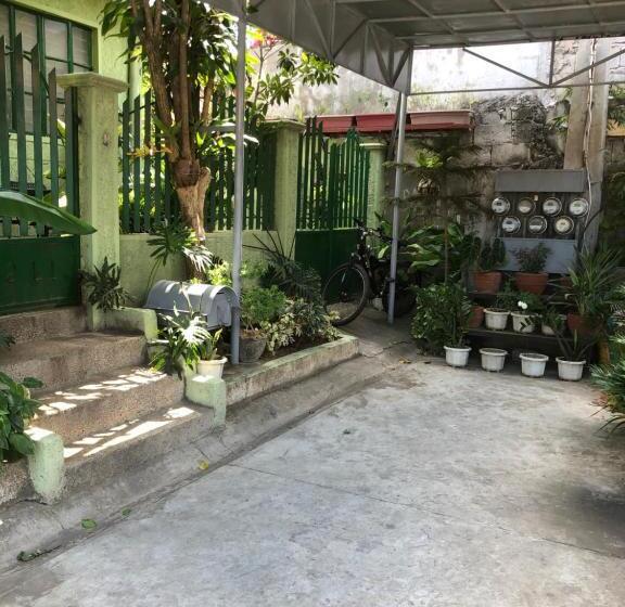 Pensionat Quiet Garden Home