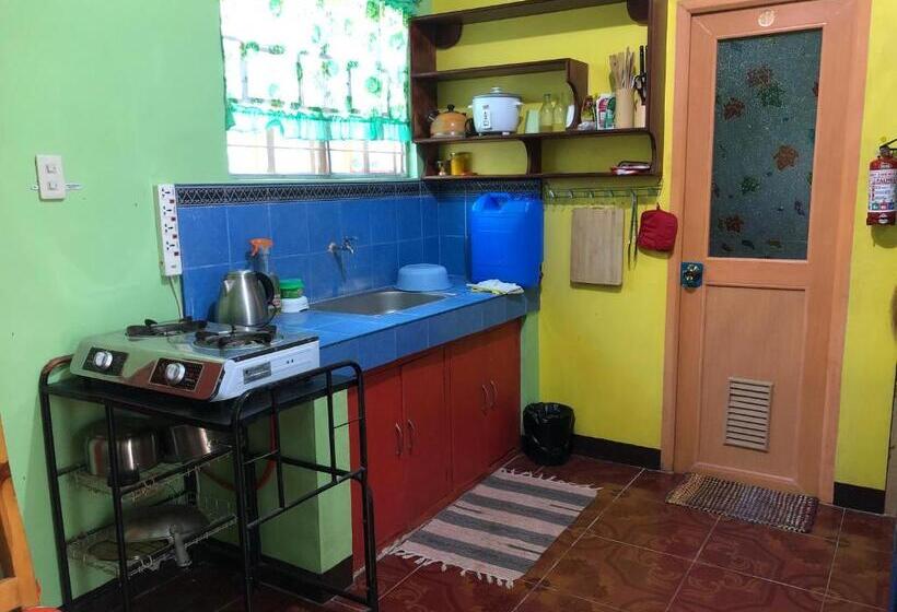 Pensionat Quiet Garden Home