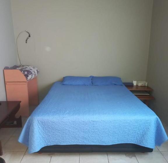 Пансион Tanganani Guest House