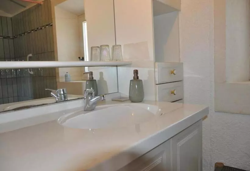 ペンション Terre D Oliviers