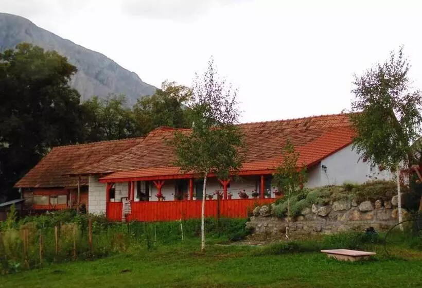 ペンション Vigh Vendégház