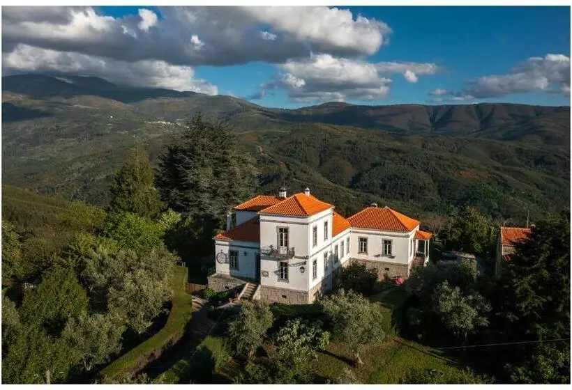 تختخواب و صبحانه Alojamento Estrela Cottage