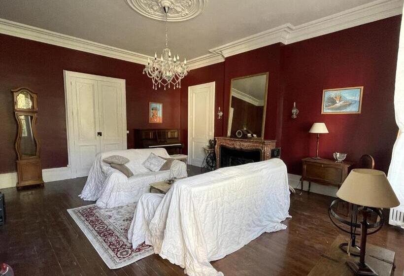 צימר Domaine La Gazaille De Camille