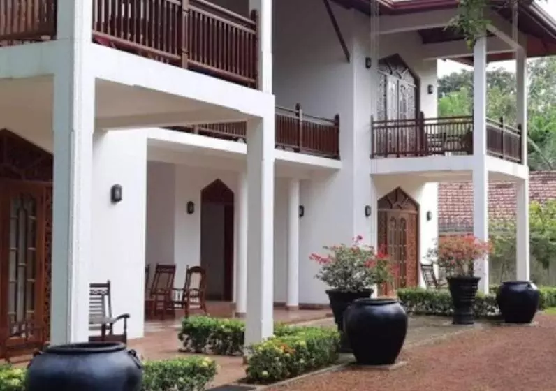 تختخواب و صبحانه Neue Villa Wunderschön
