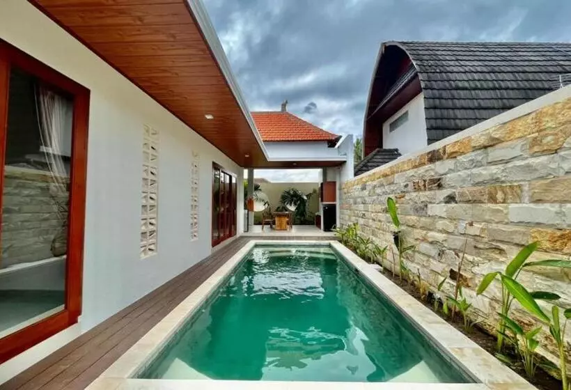 ホテル Belvilla Tirta Sari Resort Central Ubud