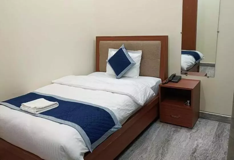 ホテル Kashyaam Inn