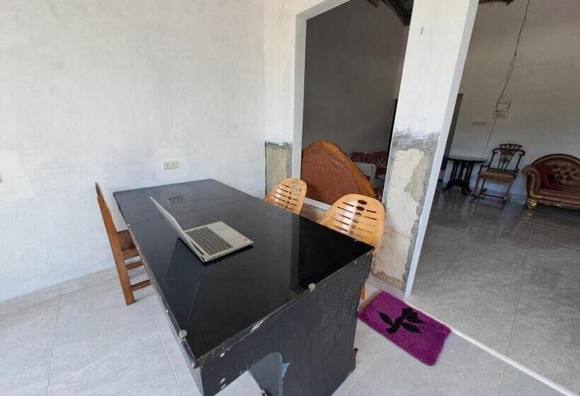 בית מלון כפרי Oyo 93814 Amanda Homestay