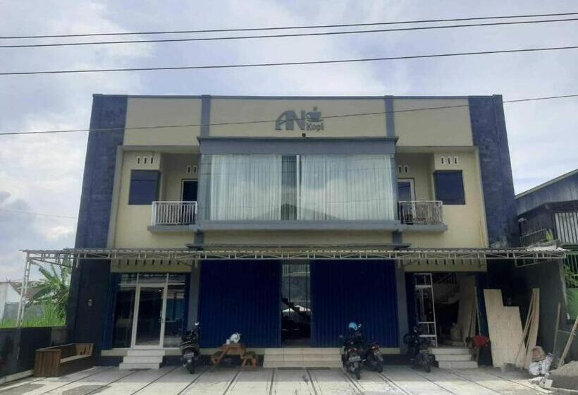 Hotel Oyo 93860 Wonosobo Bunkbed