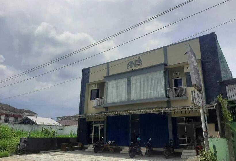 Hotel Oyo 93860 Wonosobo Bunkbed