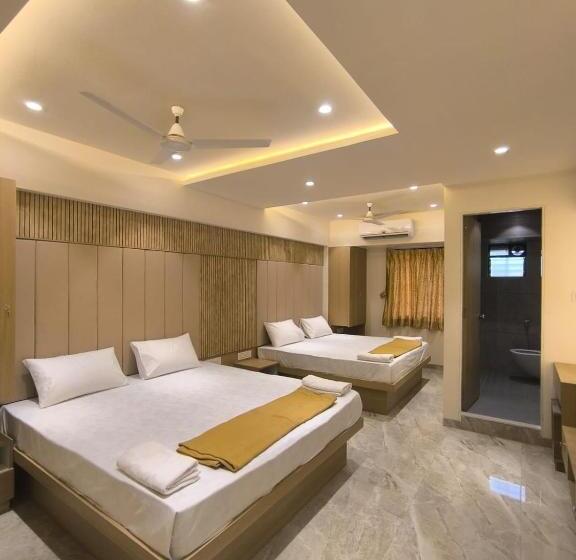 Hotel Raman Dormitory