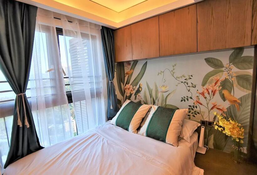 Interact China Fine Condo Shenzhen Bay
