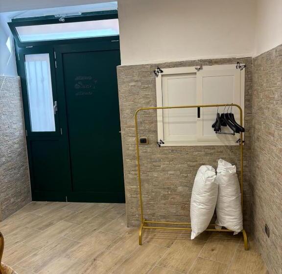 پانسیون B&b La Storia