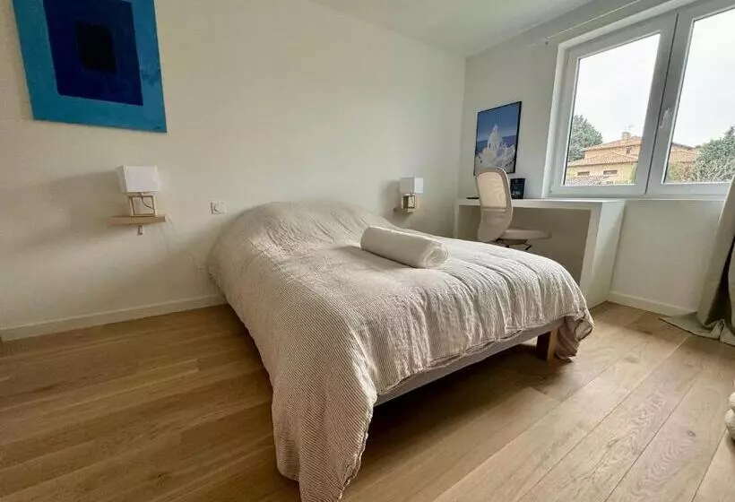 Majatalo Chambre Privée Avec Salle De Bain Privée   La Mer