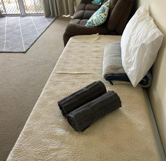 פנסיון Hideaway Reef Cottage