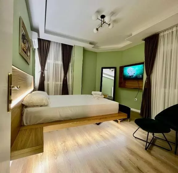 پانسیون Spiranca Luxury Suites