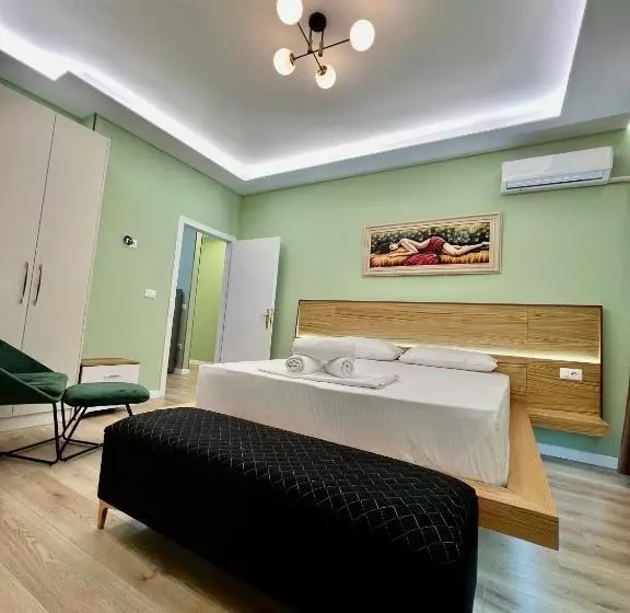 پانسیون Spiranca Luxury Suites