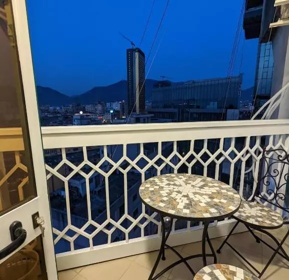 پانسیون Spiranca Luxury Suites