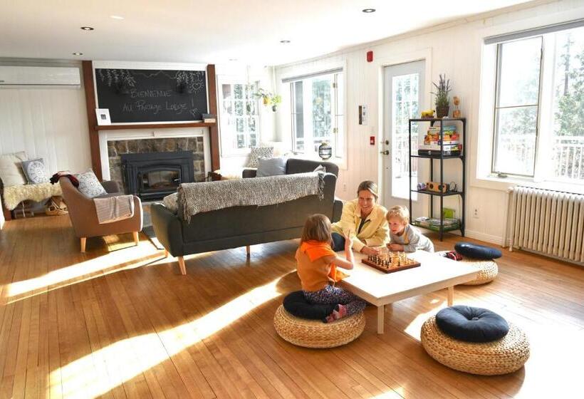 Retkeilymaja Le Partage Lodge: Destination Plein Air Et Sociale