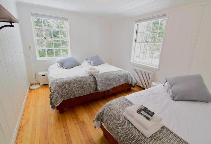 Retkeilymaja Le Partage Lodge: Destination Plein Air Et Sociale