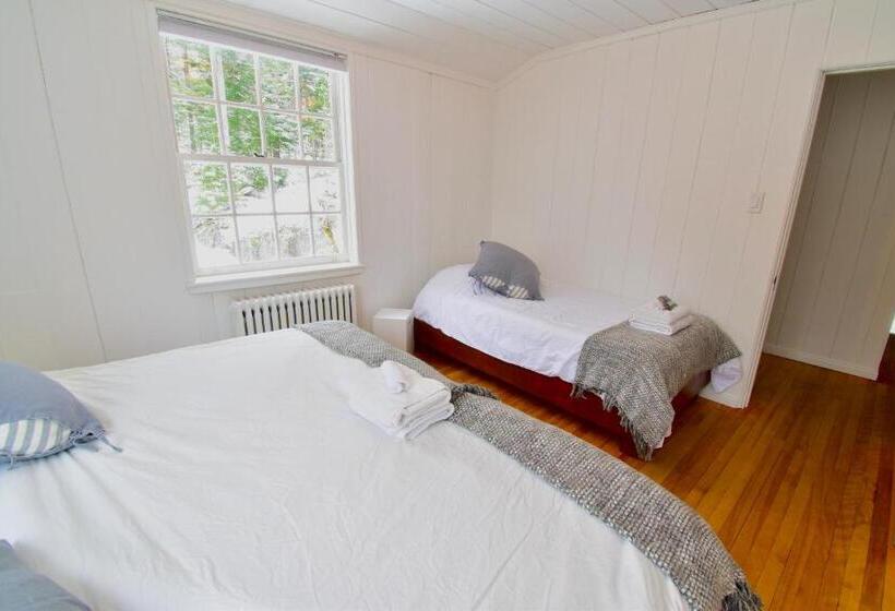 Retkeilymaja Le Partage Lodge: Destination Plein Air Et Sociale