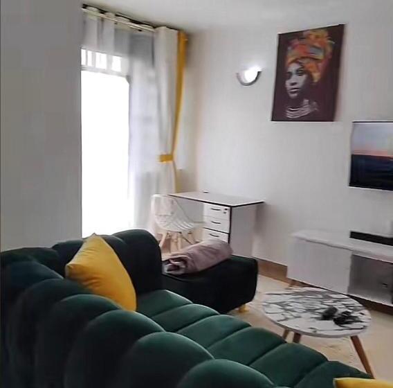 민박 Bambi And Nandi Airbnbs