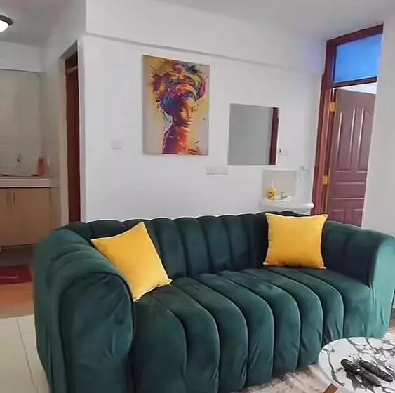 تختخواب و صبحانه Bambi And Nandi Airbnbs