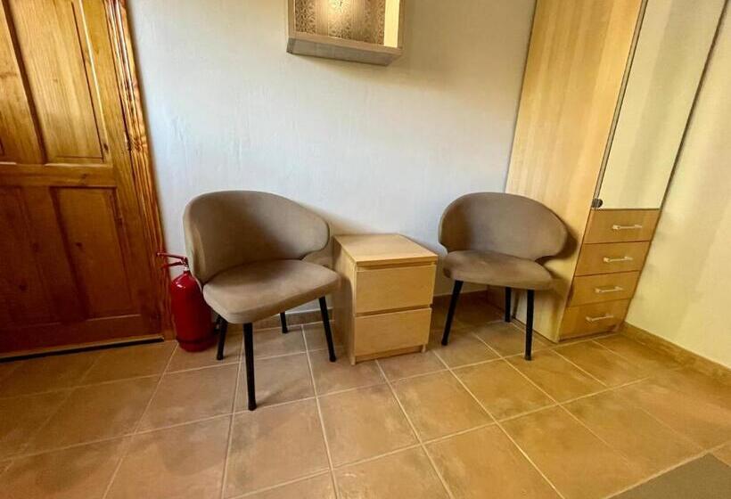 Bed and Breakfast El Bufon De La Corte