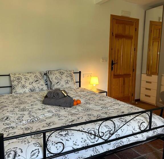 Bed and Breakfast El Bufon De La Corte