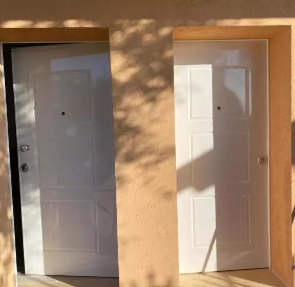 Aamiaismajoitus (B&B) Elegant Dei Rooms