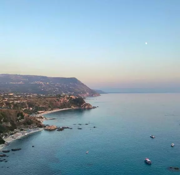 Aamiaismajoitus (B&B) Elegant Dei Rooms