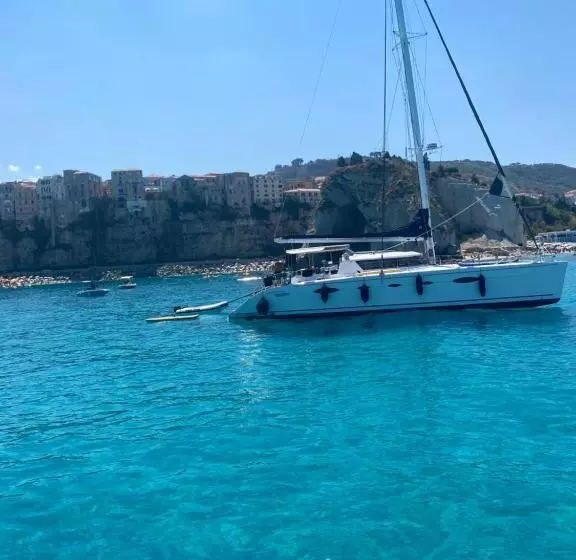 Aamiaismajoitus (B&B) Elegant Dei Rooms