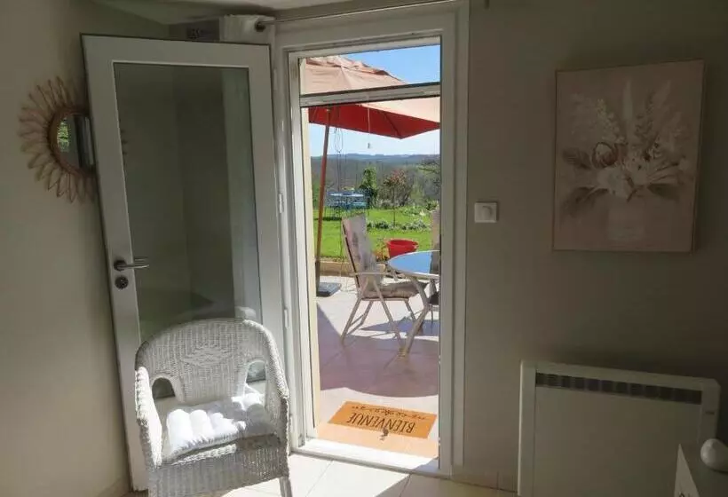 Aamiaismajoitus (B&B) Le Colombie Gouleme