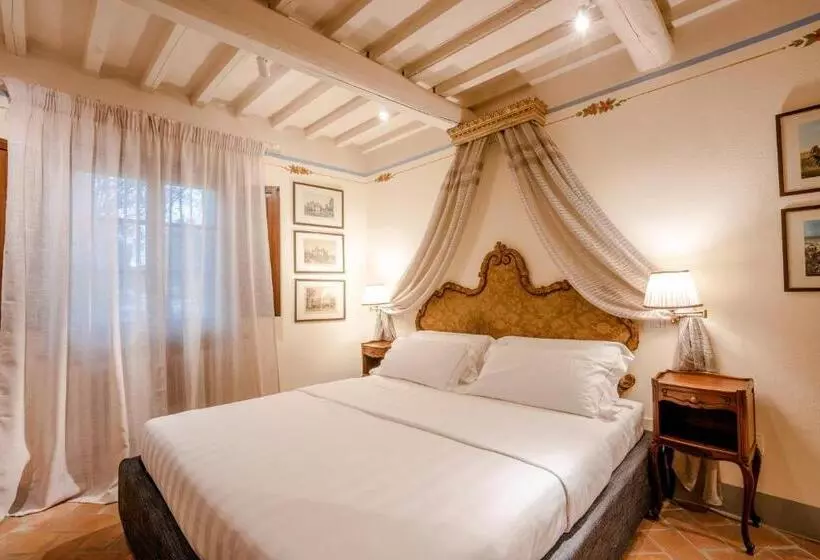 هتل Equo Suites