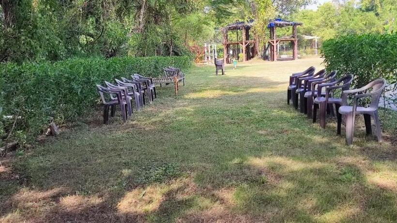 酒店 Swarg Maru Gam Health Resort