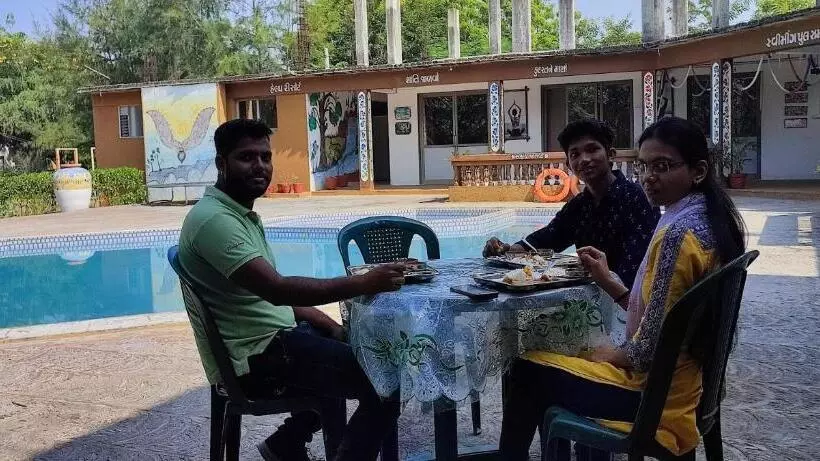 ホテル Swarg Maru Gam Health Resort
