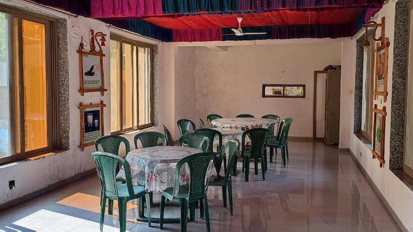 酒店 Swarg Maru Gam Health Resort