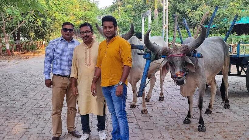 酒店 Swarg Maru Gam Health Resort