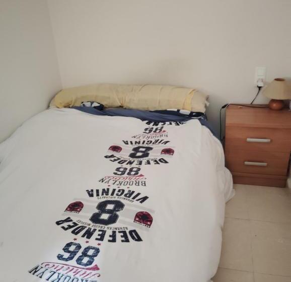 بنسيون Casa Hostal Pizarro