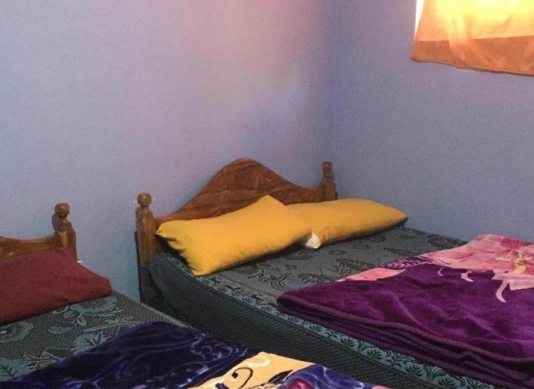 پانسیون Gemunupura