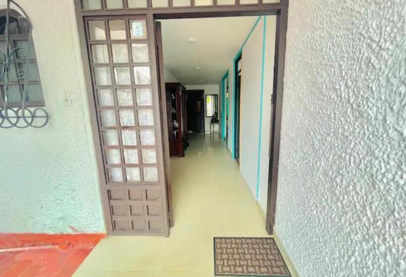 پانسیون Habitación Cama King Bogota