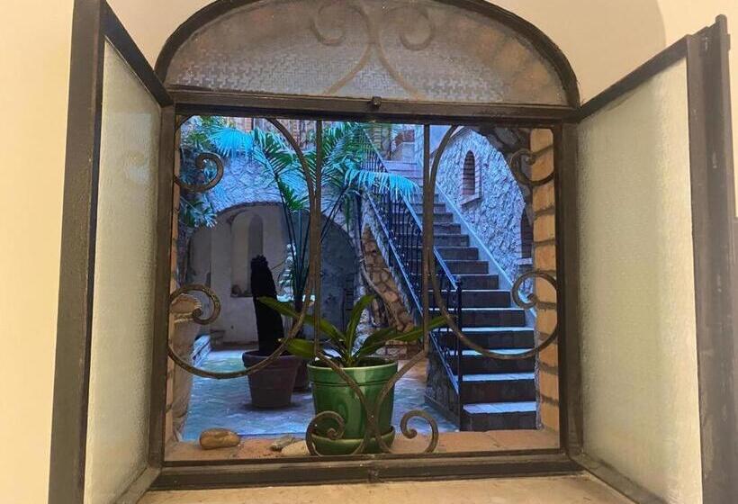 پانسیون La Gloriette