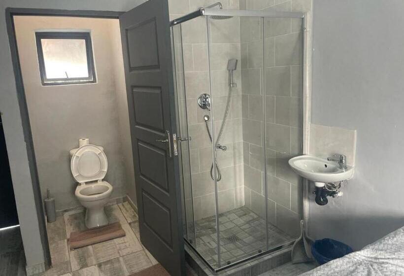 بنسيون Olimg Stays Budget Room1