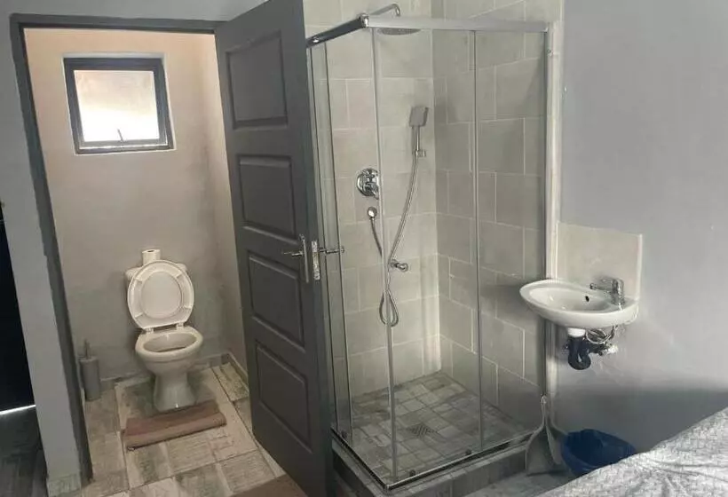 Majatalo Olimg Stays Budget Room1