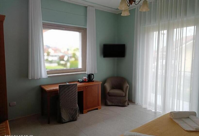 Villa Mariana Bed And Breakfast